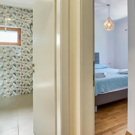 Radini * Ουμάγκ