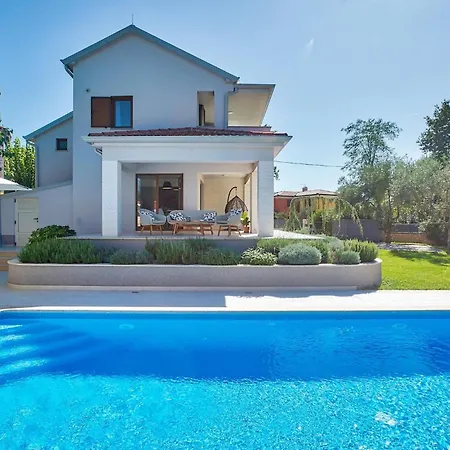 Holiday home Radini Umag